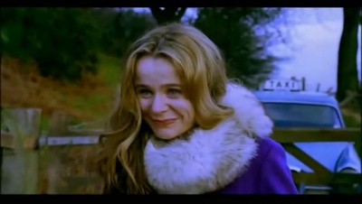 她比烟花寂寞剧照的剧照