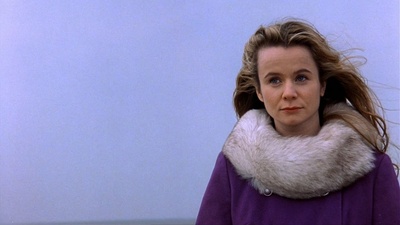 她比烟花寂寞剧照的剧照