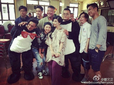 今晚打丧尸剧照的剧照