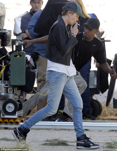 暗黑之地剧照的剧照