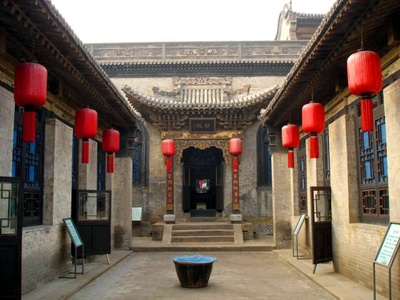 大红灯笼高高挂剧照的剧照