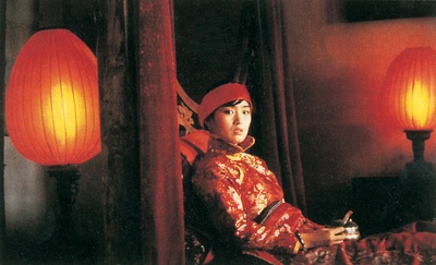 大红灯笼高高挂剧照的剧照