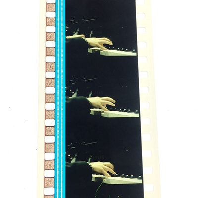 想飞的钢琴少年剧照的剧照