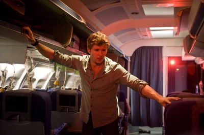 7500航班剧照的剧照