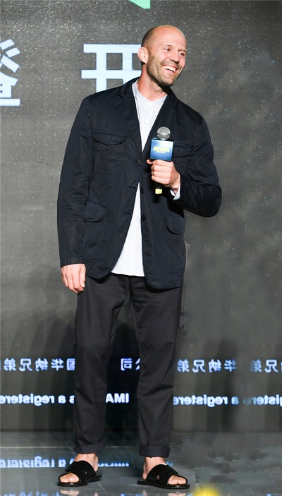 巨齿鲨剧照的剧照