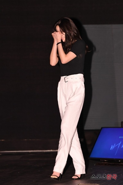 燃烧剧照的剧照