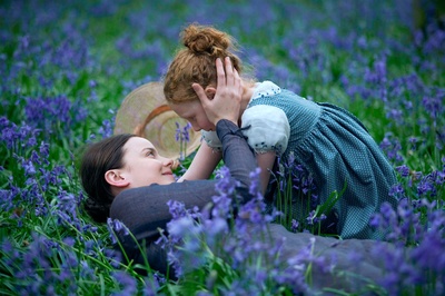 明亮的星剧照的剧照