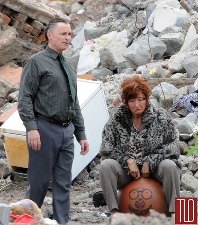 巴尼·汤姆森传奇剧照的剧照