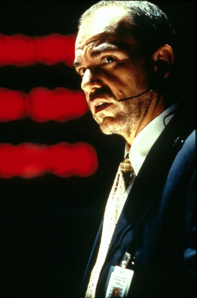 世界末日剧照的剧照