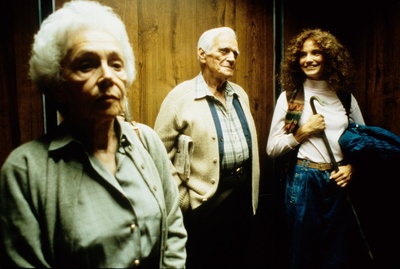 成为约翰·马尔科维奇剧照的剧照