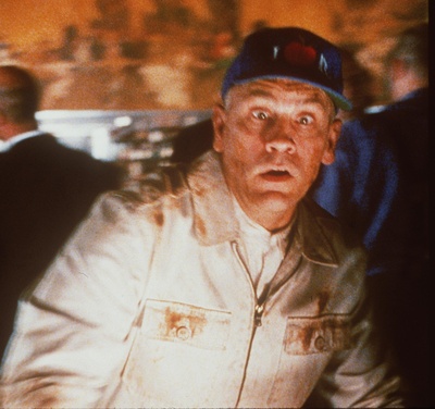 成为约翰·马尔科维奇剧照的剧照