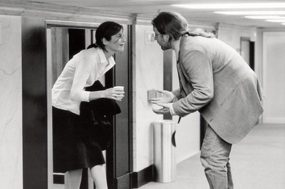 成为约翰·马尔科维奇剧照的剧照