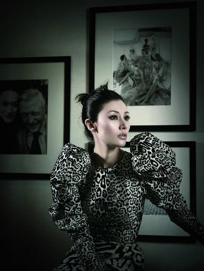 十月围城剧照的剧照