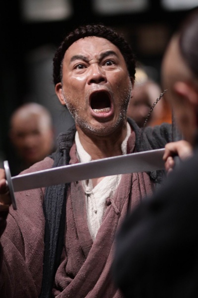 十月围城剧照的剧照