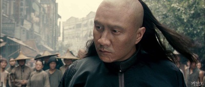 十月围城剧照的剧照