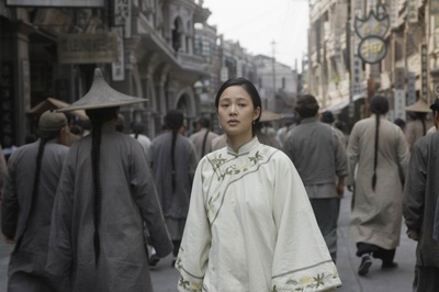 十月围城剧照的剧照