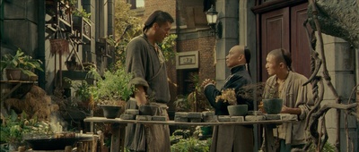 十月围城剧照的剧照