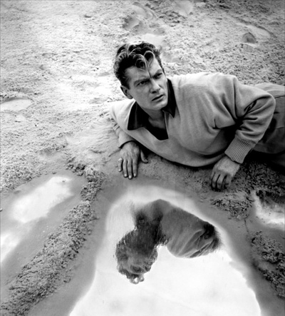 奥菲斯剧照的剧照