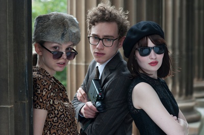 上帝帮助女孩剧照的剧照