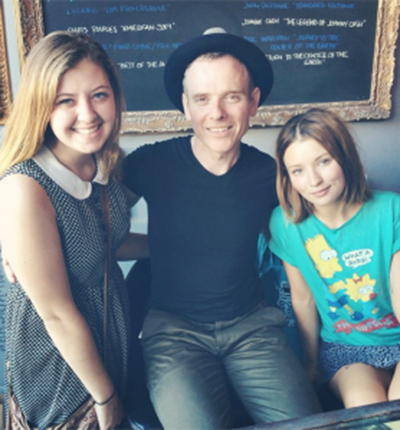 上帝帮助女孩剧照的剧照