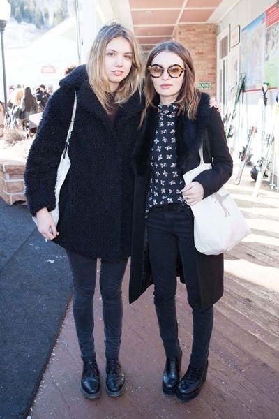 上帝帮助女孩剧照的剧照