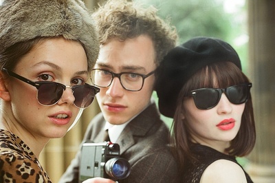 上帝帮助女孩剧照的剧照