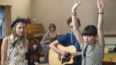 上帝帮助女孩剧照的剧照