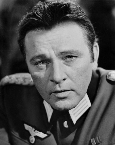 血染雪山堡剧照的剧照