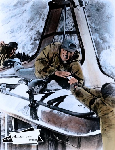 血染雪山堡剧照的剧照