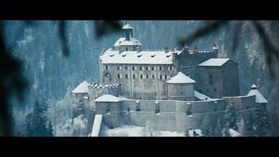 血染雪山堡剧照的剧照