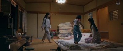 宁静咖啡馆之歌剧照的剧照