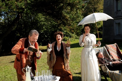 玛·鲁特剧照的剧照