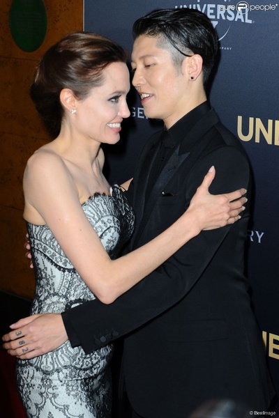 坚不可摧剧照的剧照