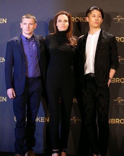 坚不可摧剧照的剧照