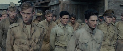 坚不可摧剧照的剧照