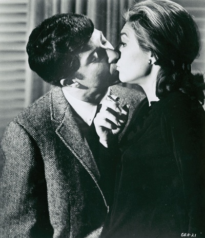 毕业生剧照的剧照