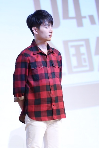 睡在我上铺的兄弟剧照的剧照