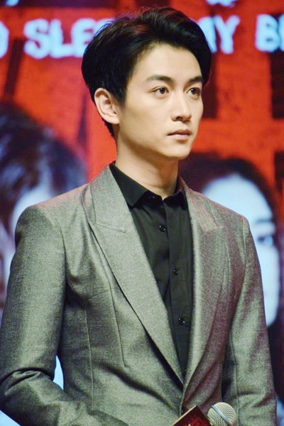 睡在我上铺的兄弟剧照的剧照