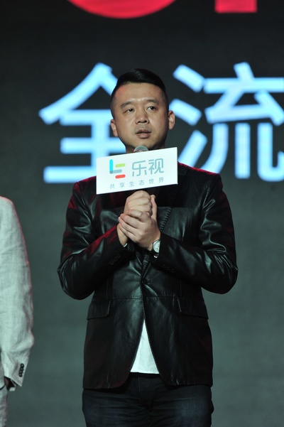 睡在我上铺的兄弟剧照的剧照