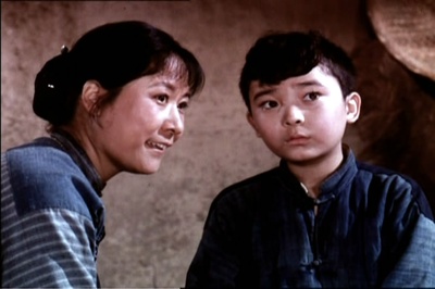 闪闪的红星剧照的剧照