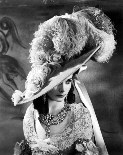 汉密尔顿夫人剧照的剧照