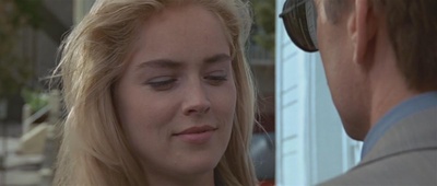 本能剧照的剧照