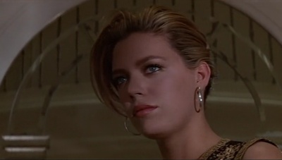 本能剧照的剧照