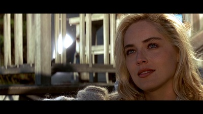 本能剧照的剧照