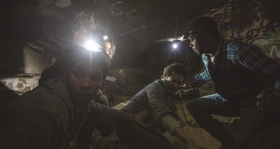 地下墓穴剧照的剧照