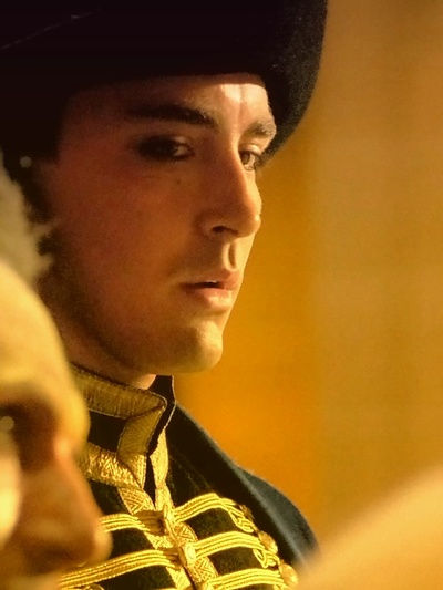 坠入剧照的剧照