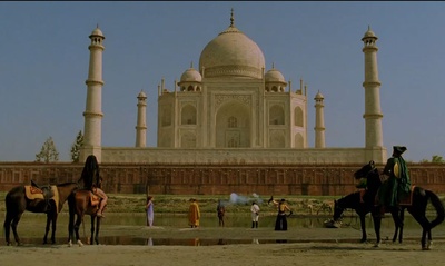 坠入剧照的剧照