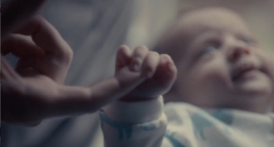 柜中野兽剧照的剧照