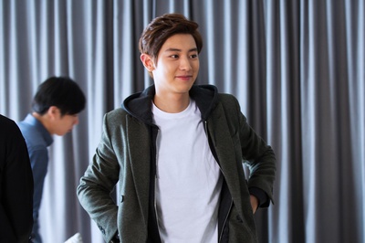 所以……和黑粉结婚了剧照的剧照