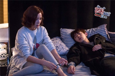 所以……和黑粉结婚了剧照的剧照